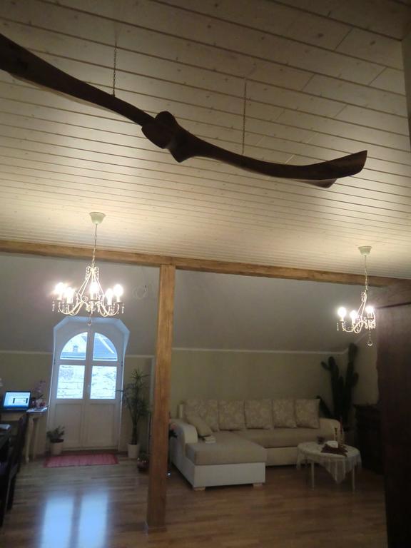 Kuressaare Romantic Apartment Esterno foto