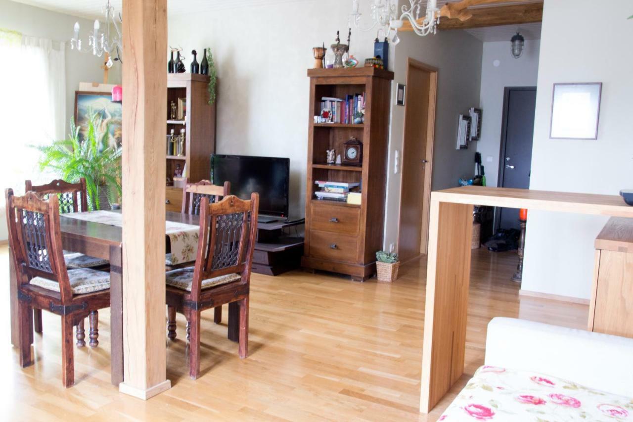 Kuressaare Romantic Apartment Esterno foto